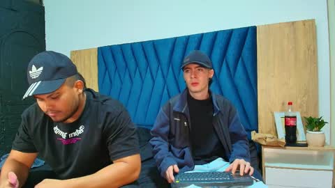 Lio online show from April 8, 7:41 am