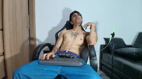 Lior Vante online show from April 8, 2:45 am