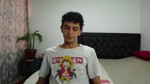 Snapshot of litteb0y chatting on October 21, 9:50 pm Alejandro  online show from October 21, 9:50 pm
