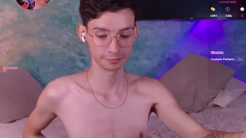 Juan Ferrer online show from November 29, 1:51 am