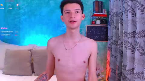 Snapshot of little_twiink chatting on September 12, 2:11 am Juan Ferrer online show from September 12, 2:11 am