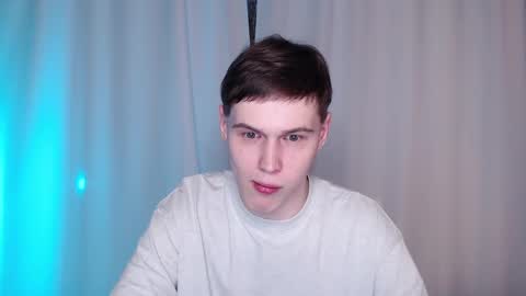 Sonnenschein online show from March 5, 9:50 pm