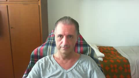 liuk53 online show from May 21, 12:20 pm