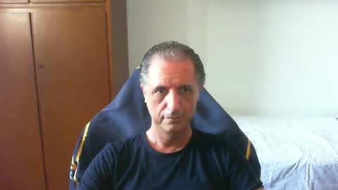 liuk53 online show from May 28, 1:42 pm
