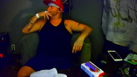 Snapshot of livingpuddle chatting on September 17, 5:52 am livingpuddle online show from September 17, 5:52 am