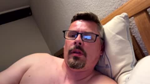 ln4u online show from May 27, 7:33 pm