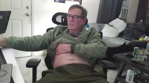 LongDick Daddy online show from February 10, 8:08 am