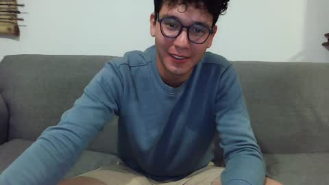 Lobo online show from February 1, 2:37 am