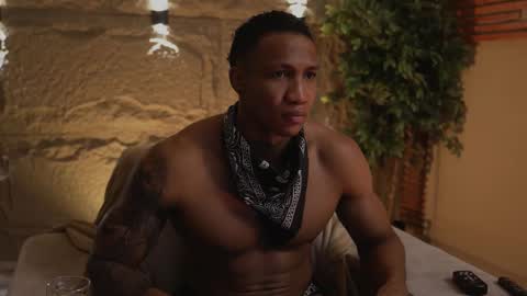 logan_varela online show from October 14, 8:54 am