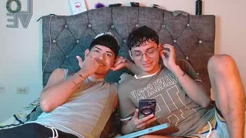 logan_willyams_ online show from September 11, 11:15 pm