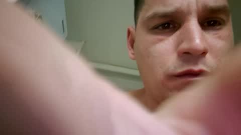 Snapshot of logitech0000 chatting on January 22, 4:44 pm logitech0000 online show from January 22, 4:44 pm