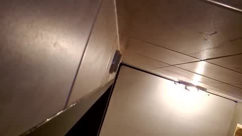 Snapshot of logitech0000 chatting on December 24, 5:38 am logitech0000 online show from December 24, 5:38 am