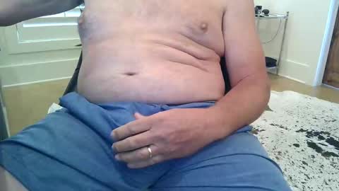 JustaGuyinMS online show from October 16, 4:04 pm