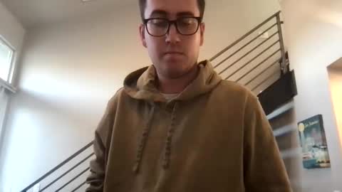 longjohn102933 online show from March 27, 2:40 pm