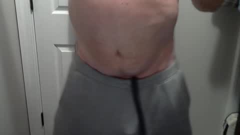 Snapshot of lookin4fun1975 chatting on December 12, 3:10 am lookin for fun online show from December 12, 3:10 am