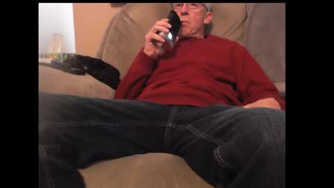 looking469 online show from December 9, 3:12 pm