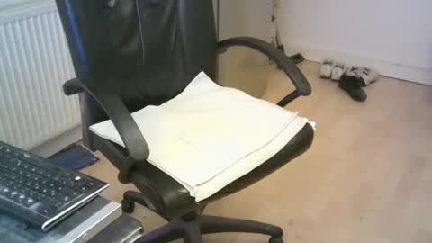 Lookingforx666 online show from December 23, 5:49 am