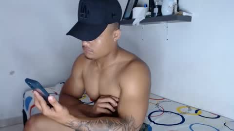 Snapshot of lordblaze_ chatting on October 31, 4:36 am Dominic online show from October 31, 4:36 am