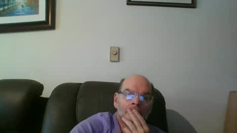 louism13 online show from December 29, 5:22 pm