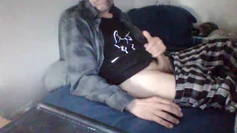 love2benaked686290 online show from May 6, 7:09 am