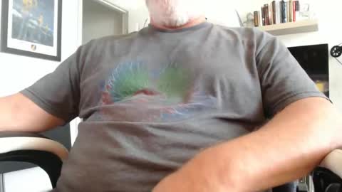 love2c2c2 online show from April 6, 12:50 pm