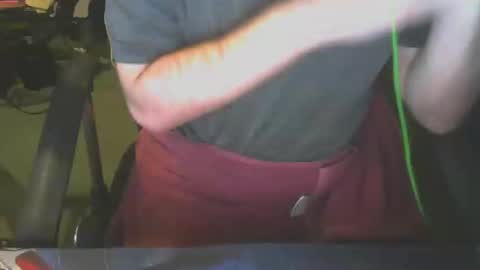 lovebird71 online show from December 4, 1:12 am