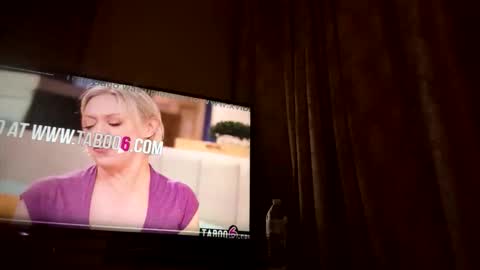 lovecumbug12 online show from March 29, 8:36 am