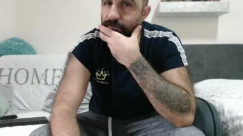 loveivat80 online show from December 28, 7:33 am