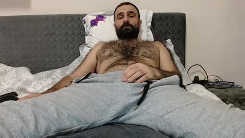 loveivat80 online show from January 31, 8:01 am