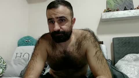 loveivat80 online show from December 21, 4:25 pm