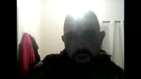 loveeer18yearsold online show from December 1, 7:28 pm