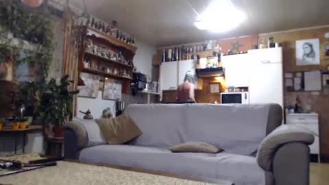 Snapshot of lovetobenaked10 chatting on February 26, 6:00 pm aaron online show from February 26, 6:00 pm