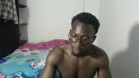 Lowmay palacios online show from March 18, 2:31 pm