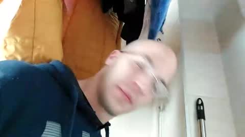 Lshot D online show from January 15, 8:51 am