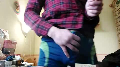 Lshot D online show from February 1, 7:05 am