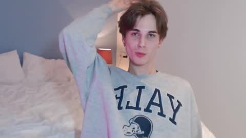 lucacharm online show from December 22, 10:25 pm