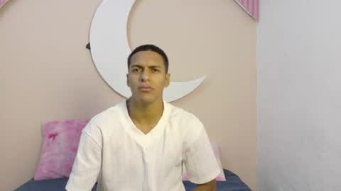 lucas837481 online show from July 17, 11:17 am