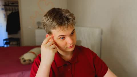 Lucas Gill online show from March 5, 10:33 am