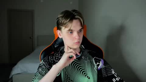 Lucas Gill online show from March 10, 8:12 pm