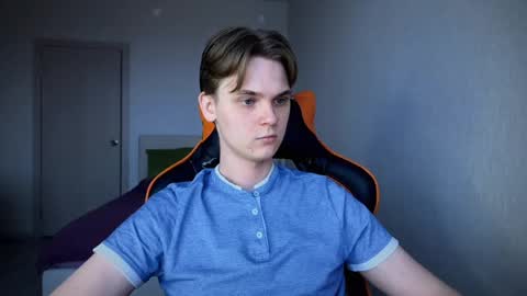 Lucas Gill online show from March 6, 3:13 am