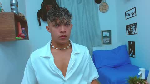 Lucas Luxx online show from November 1, 1:04 pm