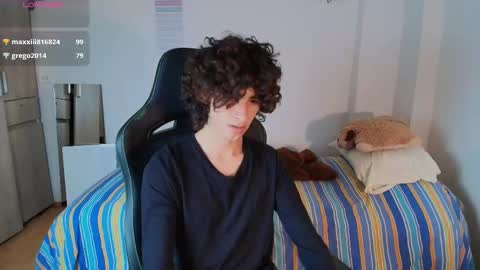 lucas_xo online show from February 20, 6:26 am