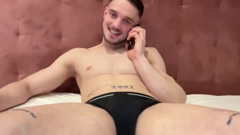 lucasray online show from February 7, 10:26 pm