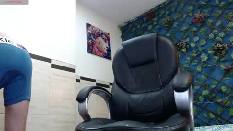 LucassSmith11 online show from April 15, 8:53 pm