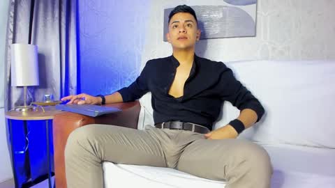 Leo online show from January 11, 11:02 am