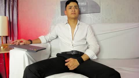 Leo online show from February 6, 11:32 am