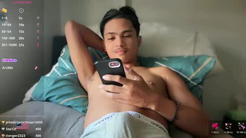 luda_69 online show from April 11, 8:07 am