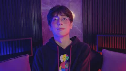 luixdust1 online show from September 17, 5:30 am