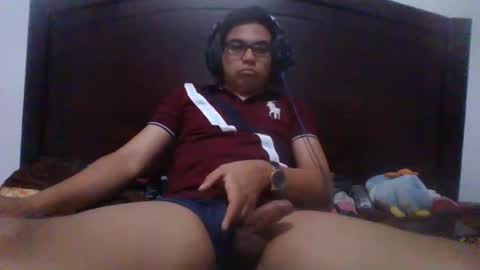 luje20 online show from December 26, 5:15 am