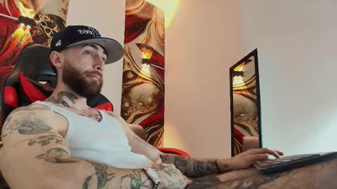 LUKE online show from November 4, 1:34 pm